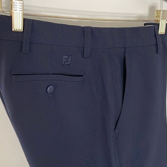 Mens. FJ Foot Joy Trousers. Size 34/30 Flat Front. Navy - Picture 2 of 6